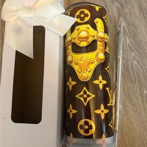 Gold and Brown Patterned Tumbler 20 oz with straw, straw cleaner, and grip